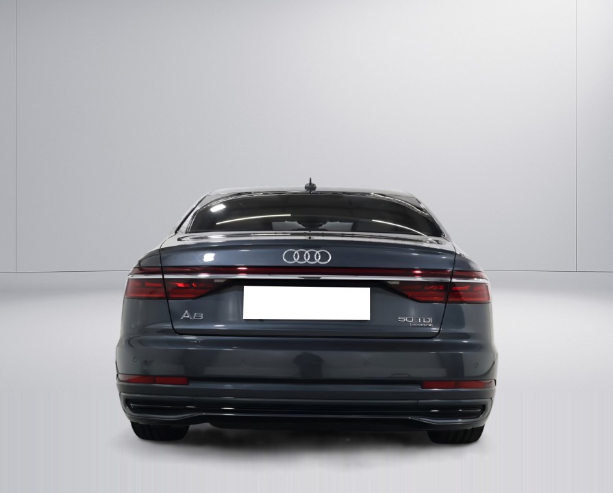 Audi A8 50 TDI quattro tiptronic (3)