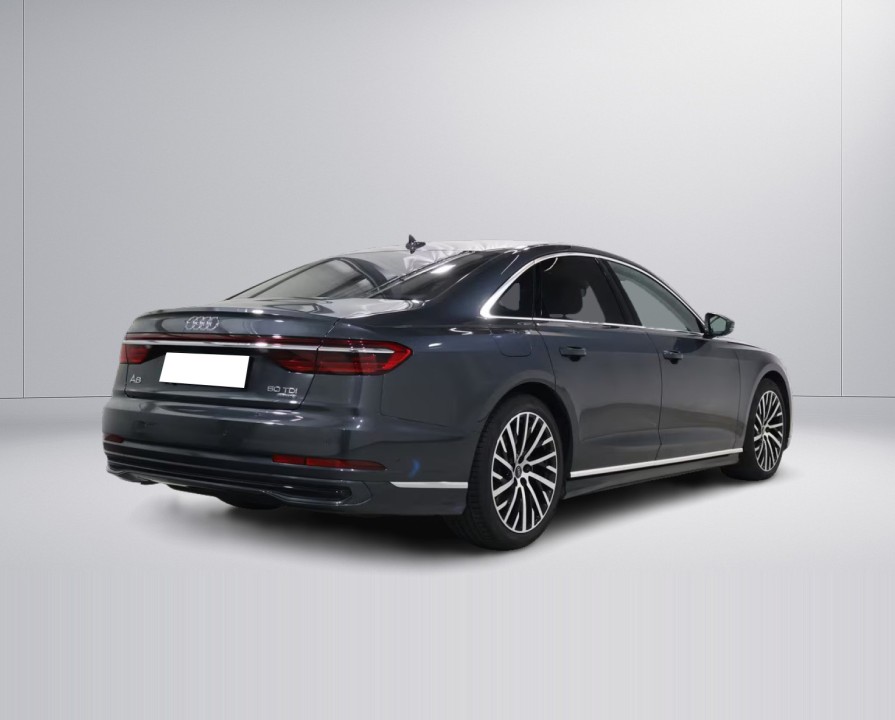 Audi A8 50 TDI quattro tiptronic (4)
