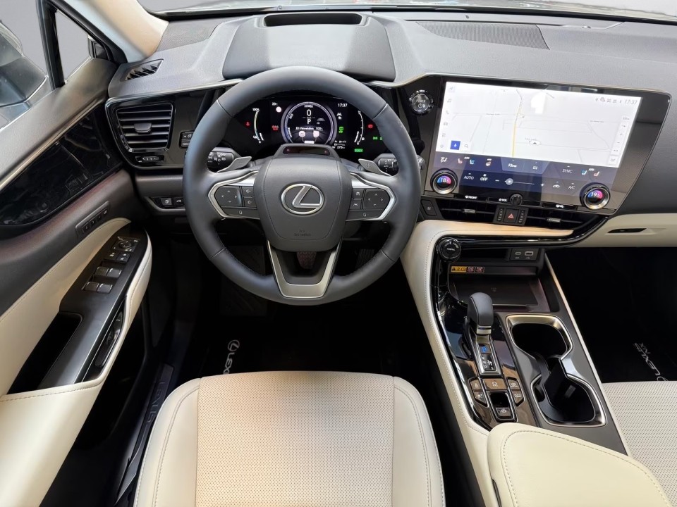 Lexus Seria NX 450h+ AWD Executive - foto 13