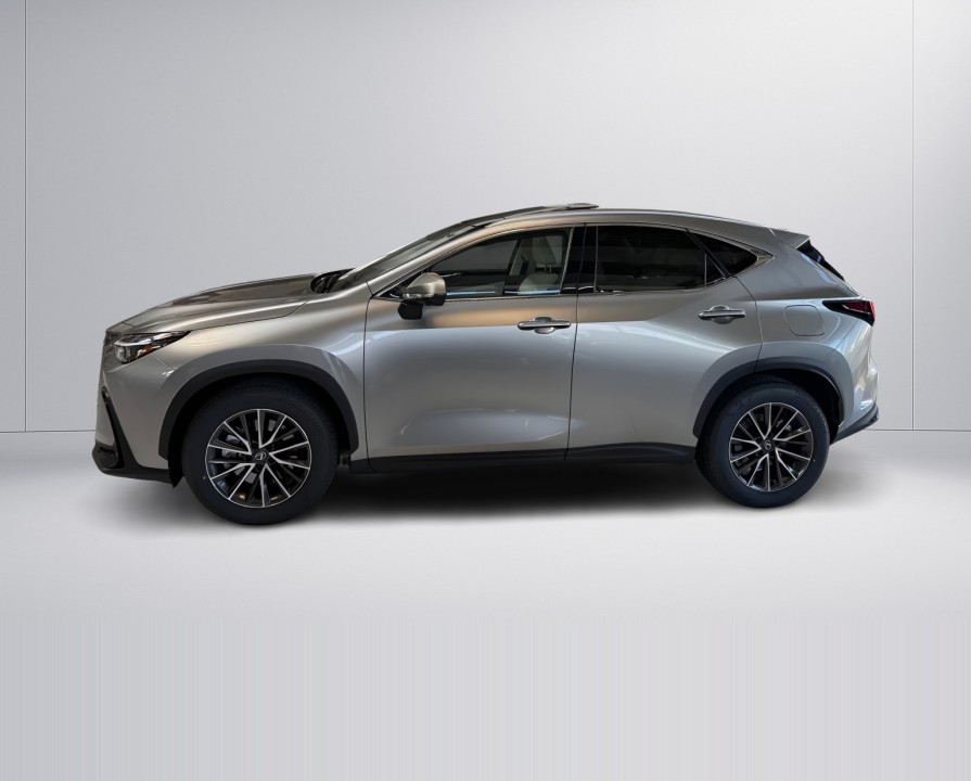 Lexus Seria NX 450h+ AWD Executive - foto 9