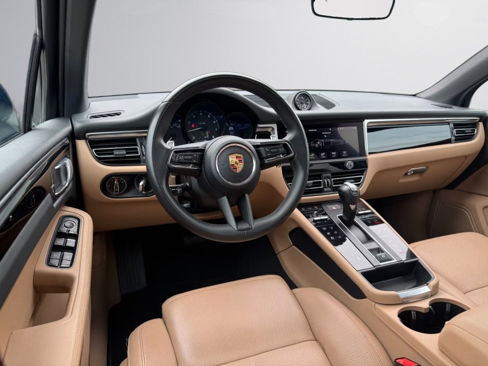 Porsche Macan - foto 16