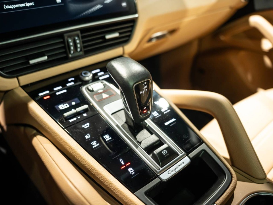 Porsche Cayenne Coupe E-Hybrid Platinum Edition - foto 20