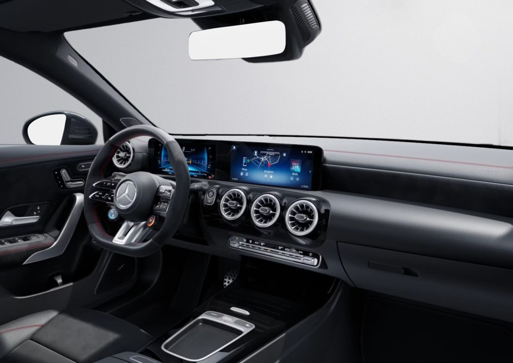 Mercedes-Benz CLA AMG 45 S 4MATIC - foto 11