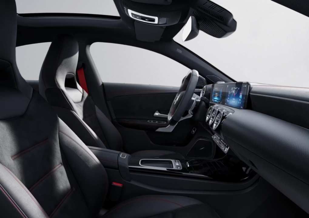 Mercedes-Benz CLA AMG 45 S 4MATIC - foto 10