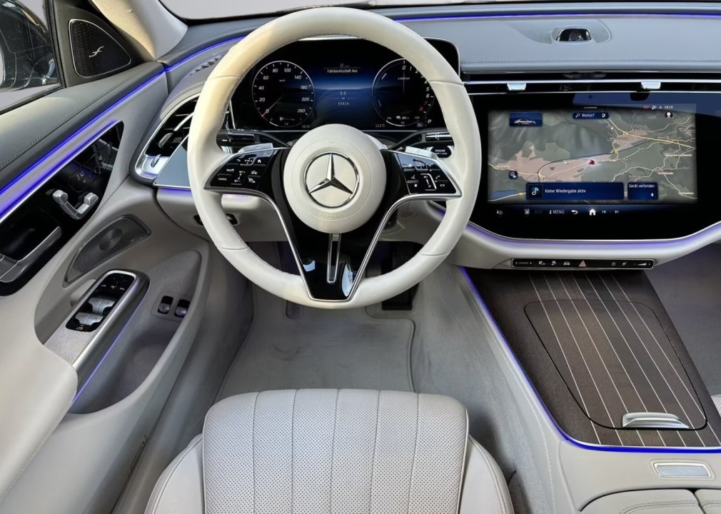 Mercedes-Benz E 300e Exclusive - foto 9