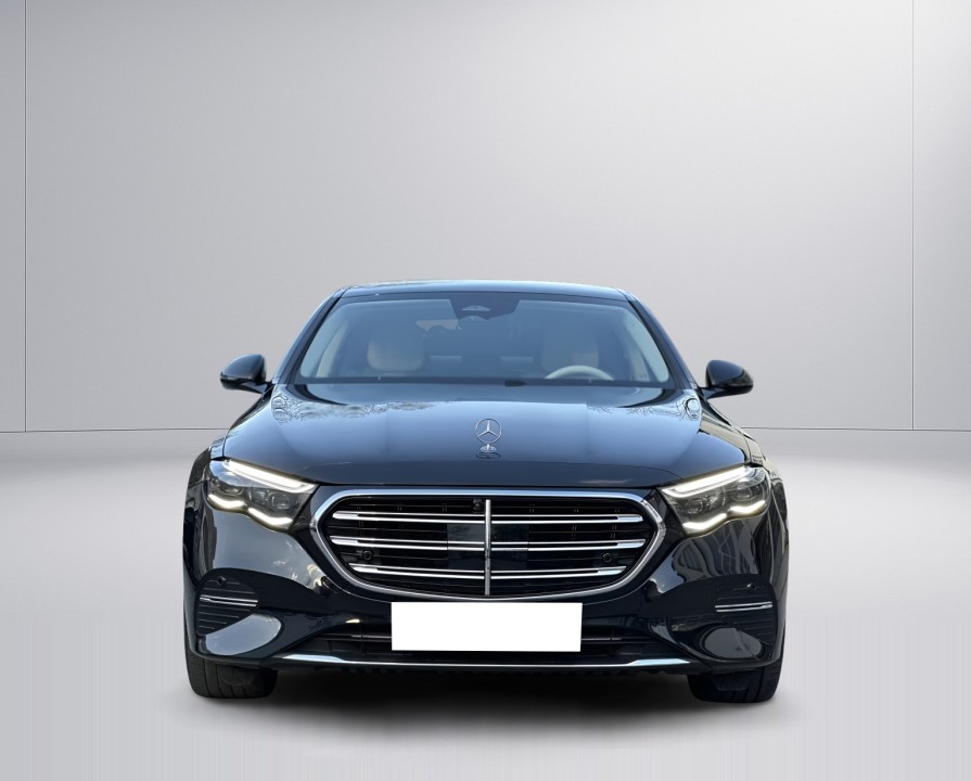 Mercedes-Benz E 300e Exclusive - foto 8