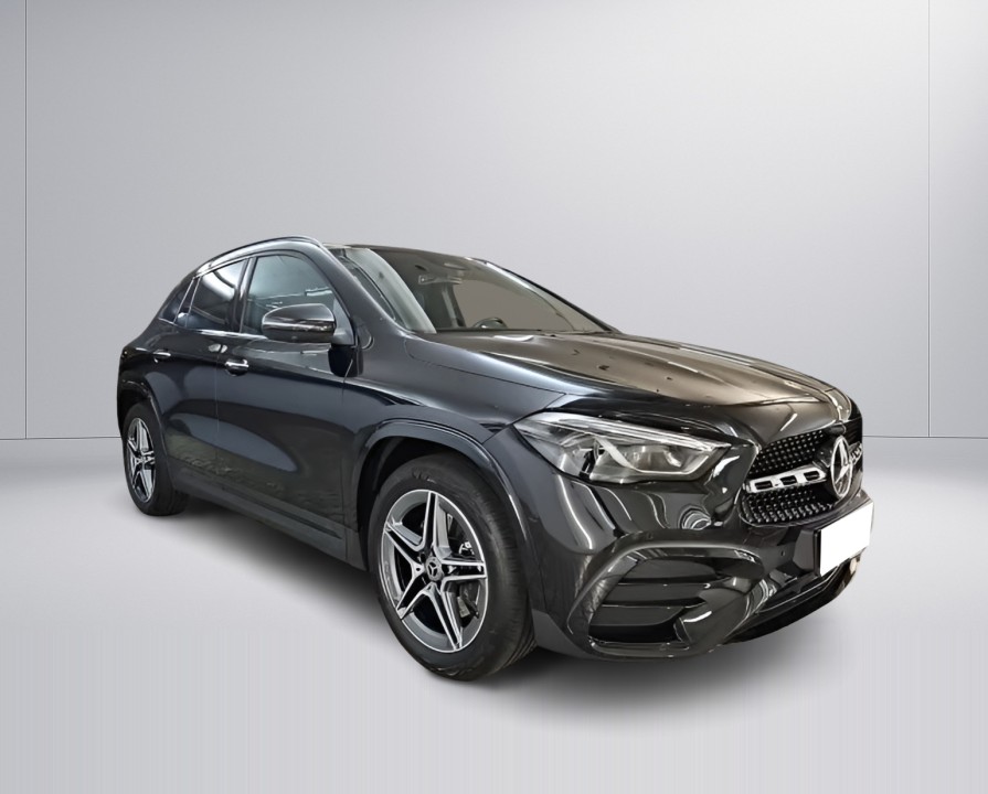 Mercedes-Benz GLA 250 4MATIC AMG Line