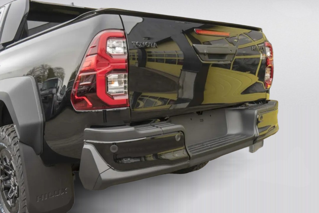 Toyota Hilux 2.8 D-4D Double Cab GR Sport - foto 15