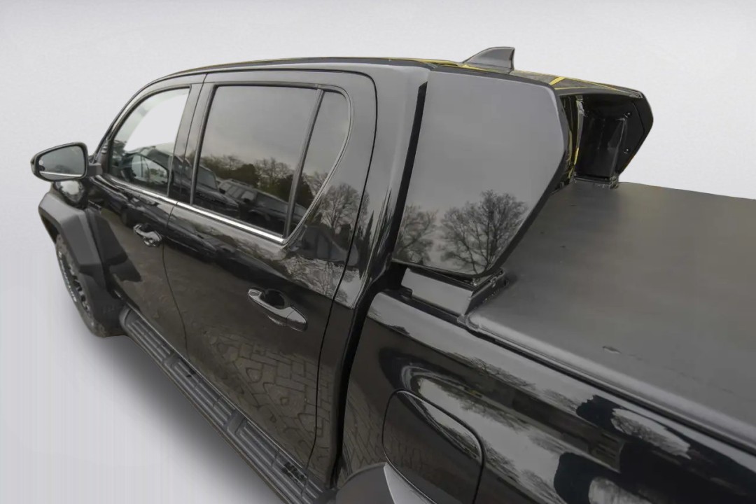 Toyota Hilux 2.8 D-4D Double Cab GR Sport - foto 14