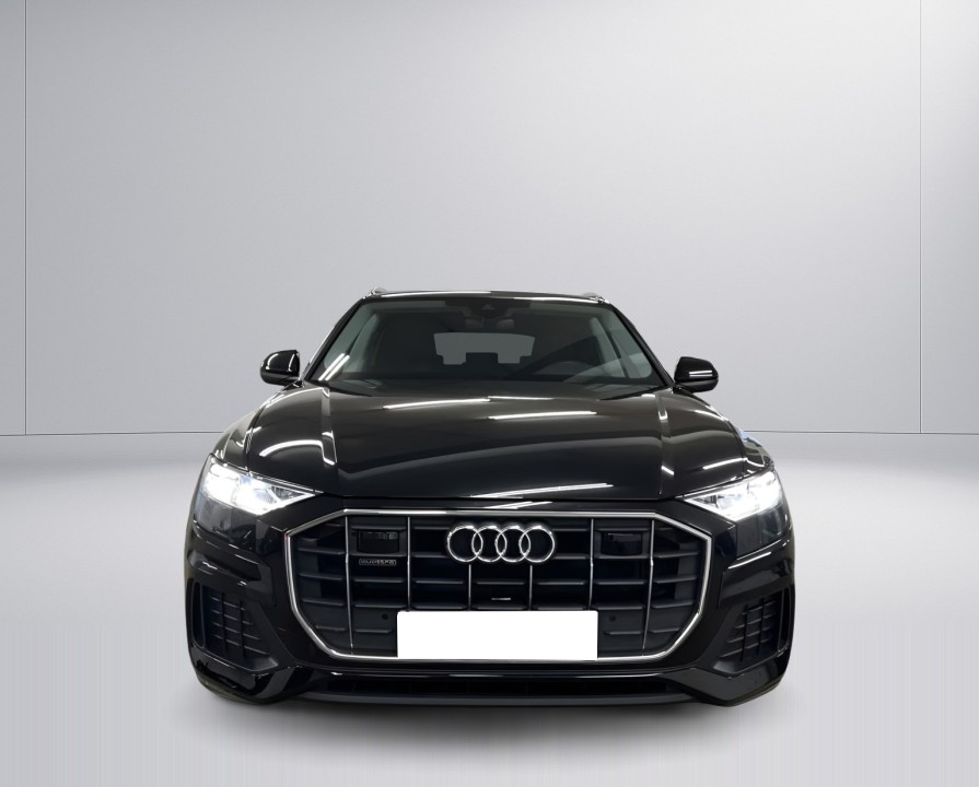 Audi Q8 50 TDI Quattro tiptronic (2)
