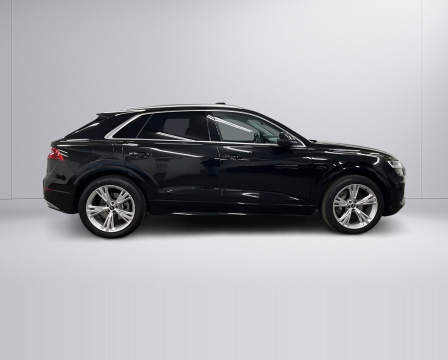 Audi Q8 50 TDI Quattro tiptronic (3)