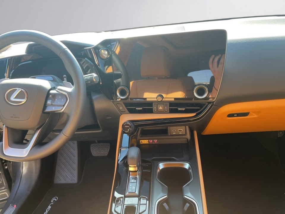 Lexus Seria NX 450h+ Executive - foto 12