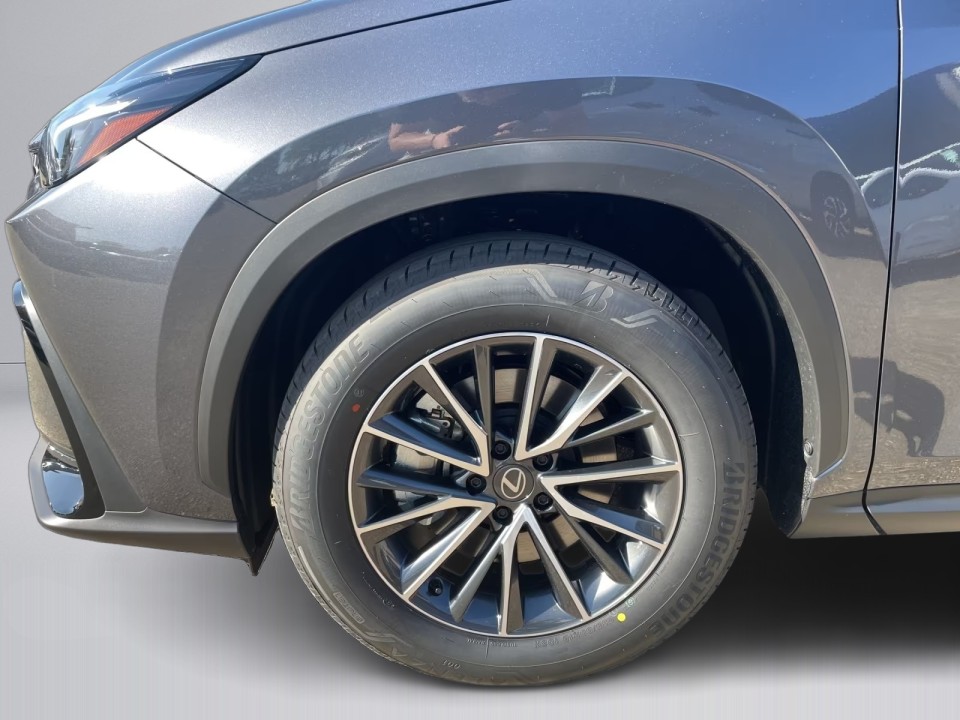 Lexus Seria NX 450h+ Executive - foto 21
