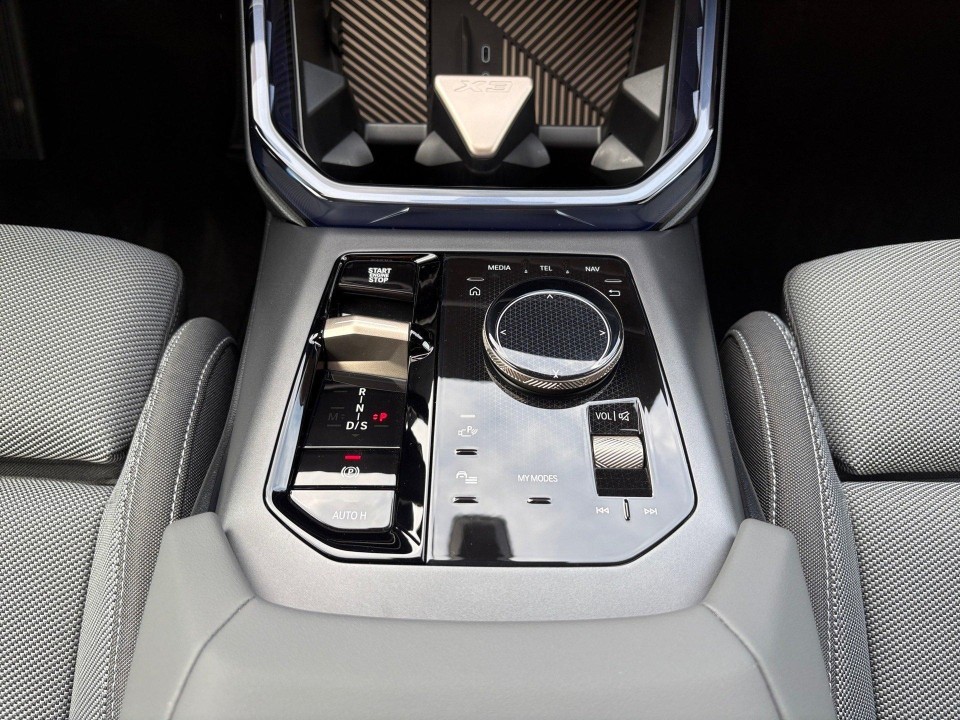 BMW X3 30e xDrive - foto 9