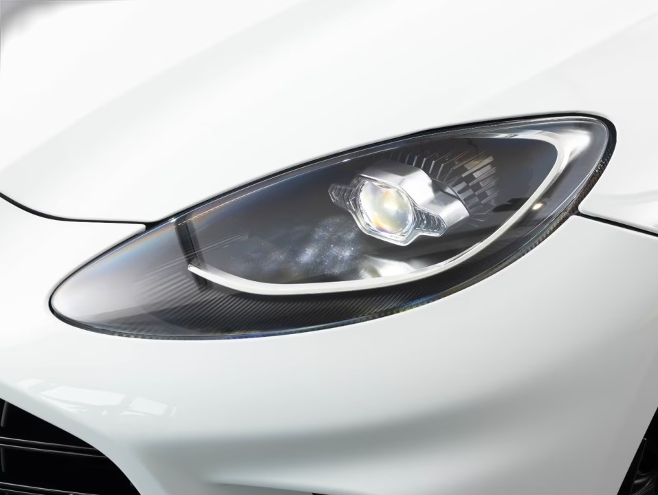 Aston Martin DBX - foto 15