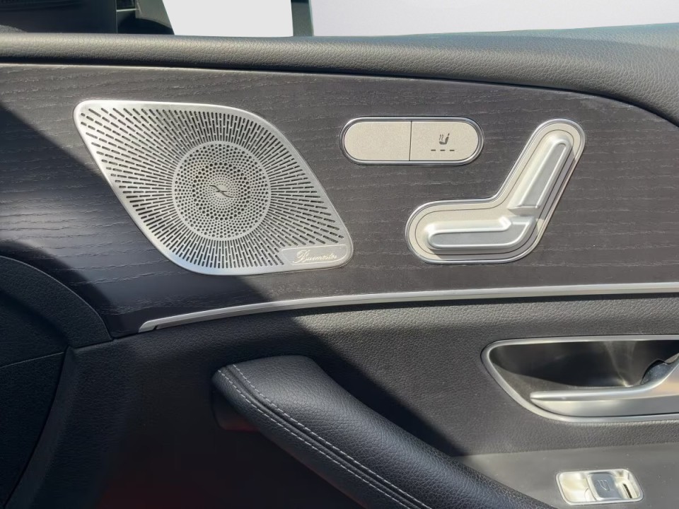 Mercedes-Benz GLE 350d AMG - foto 16