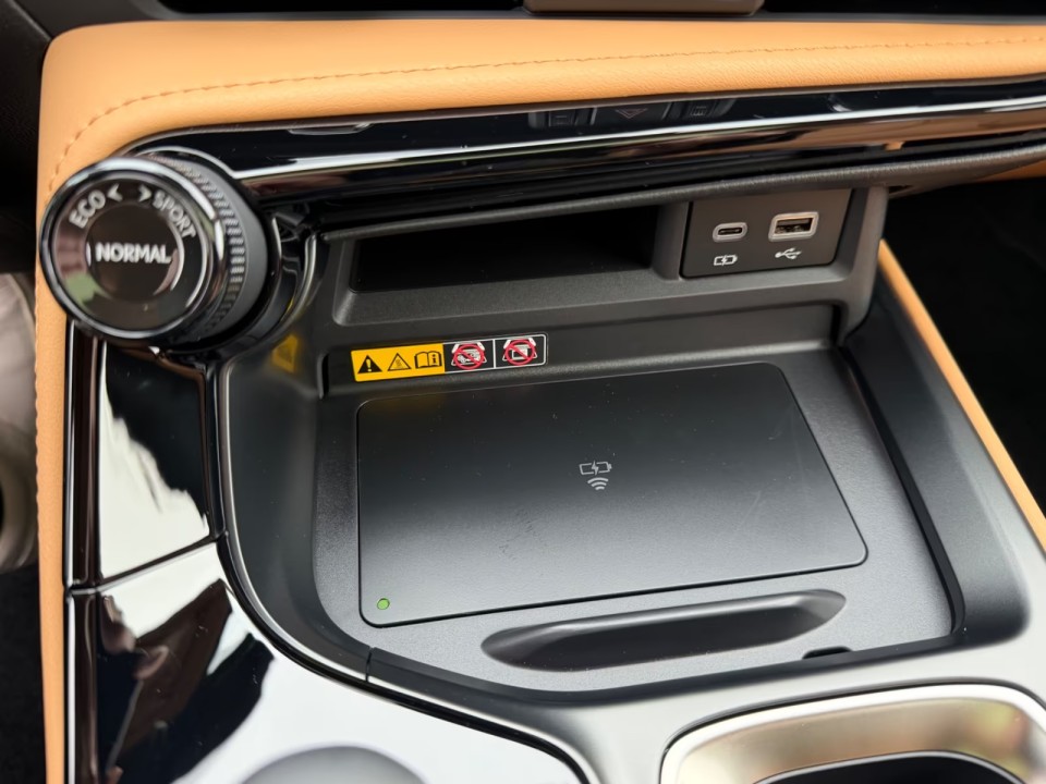 Lexus Seria NX 450 h+ Executive - foto 24