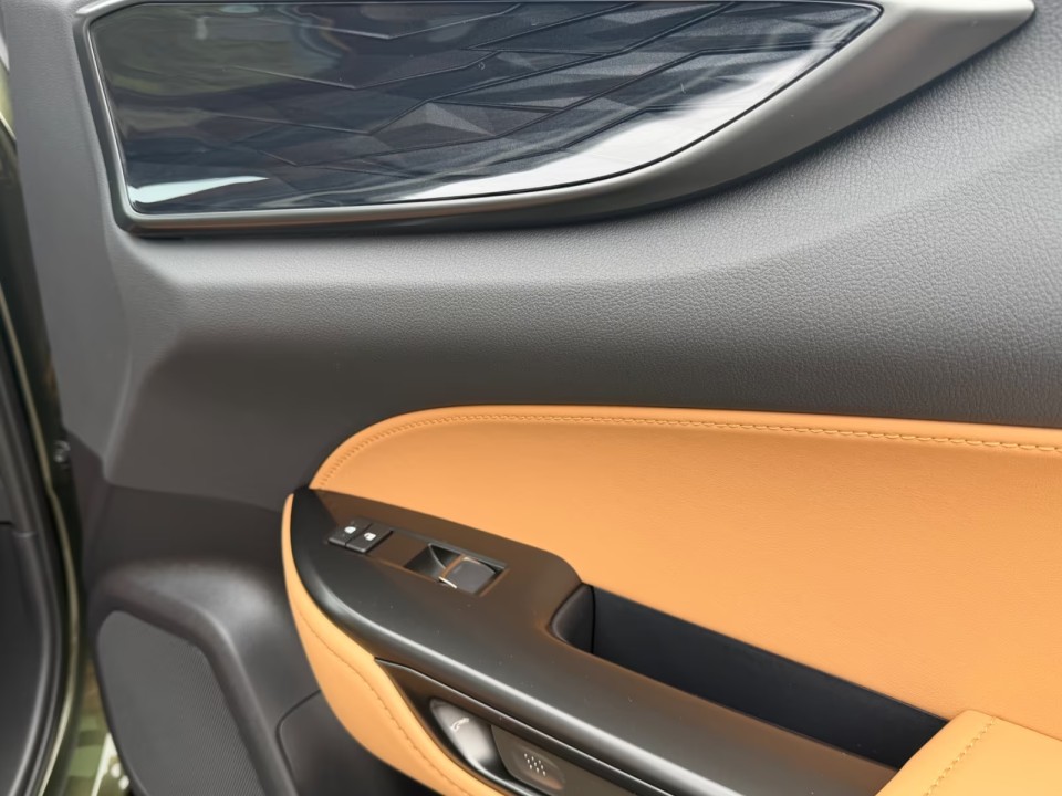 Lexus Seria NX 450 h+ Executive - foto 19