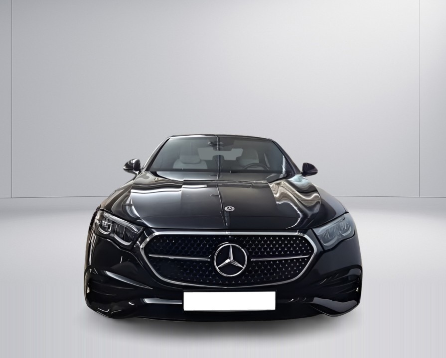 Mercedes-Benz E 220d 4MATIC AMG (2)