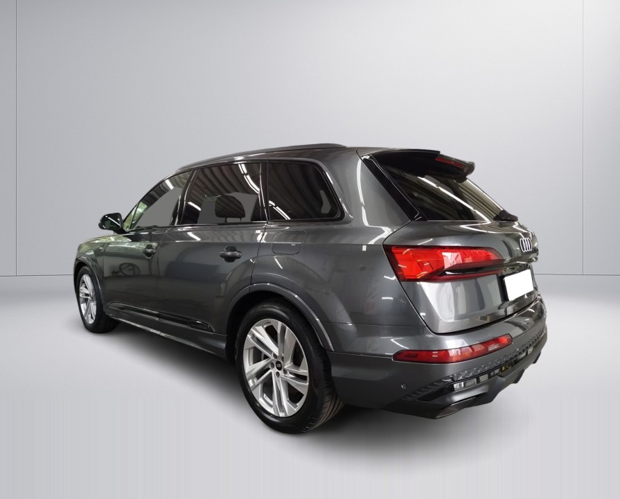 Audi Q7 55 TFSIe quattro (3)