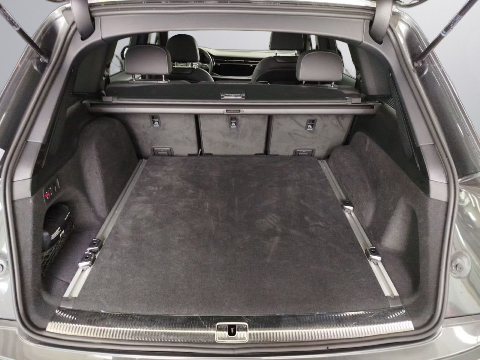 Audi Q7 55 TFSIe quattro - foto 10