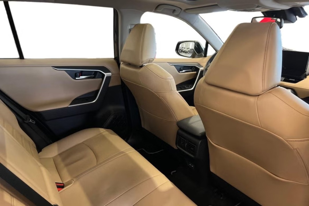 Toyota RAV4 HEV AWD Executive - foto 16