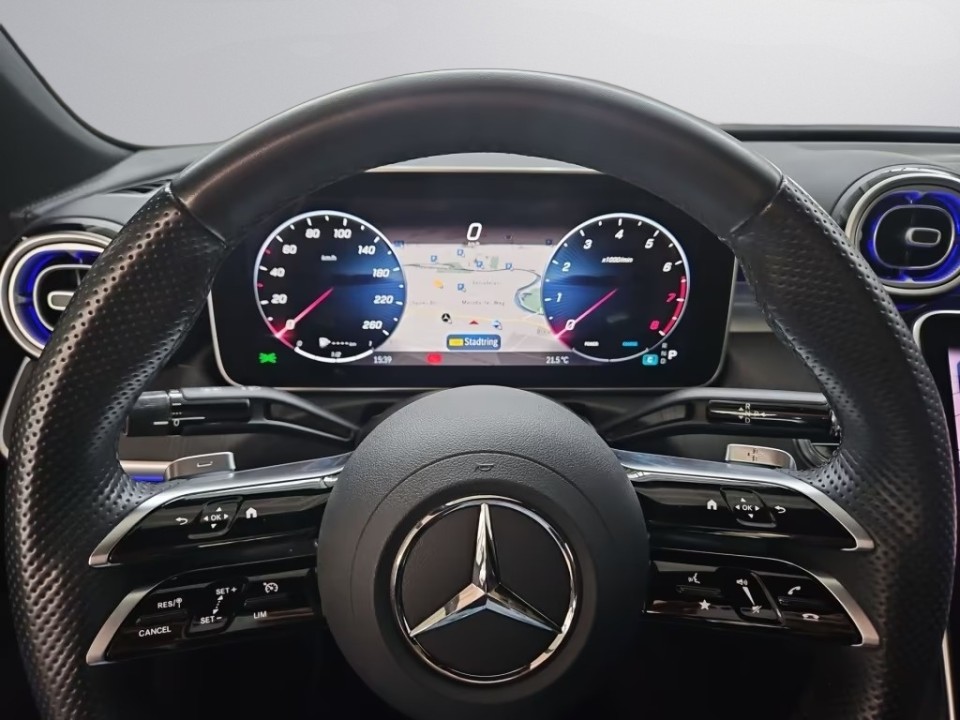 Mercedes-Benz C 300 4MATIC AMG - foto 7