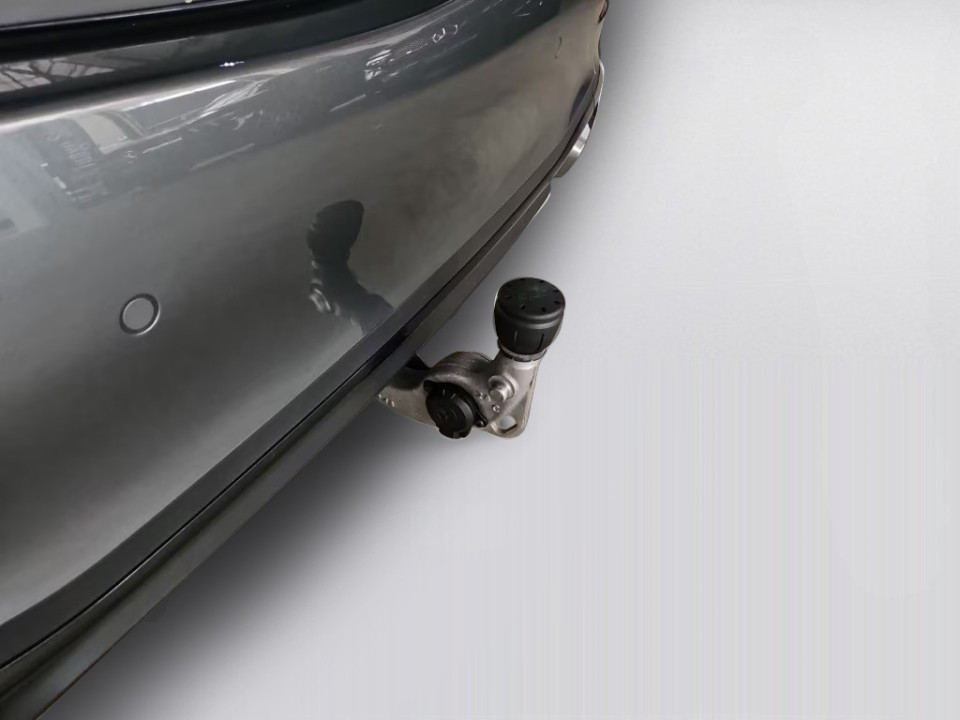 Mercedes-Benz C 300 4MATIC AMG - foto 18