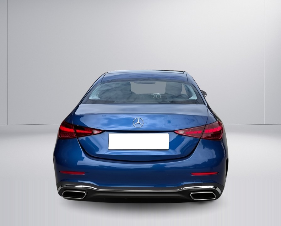 Mercedes-Benz C 300 4MATIC AMG (4)