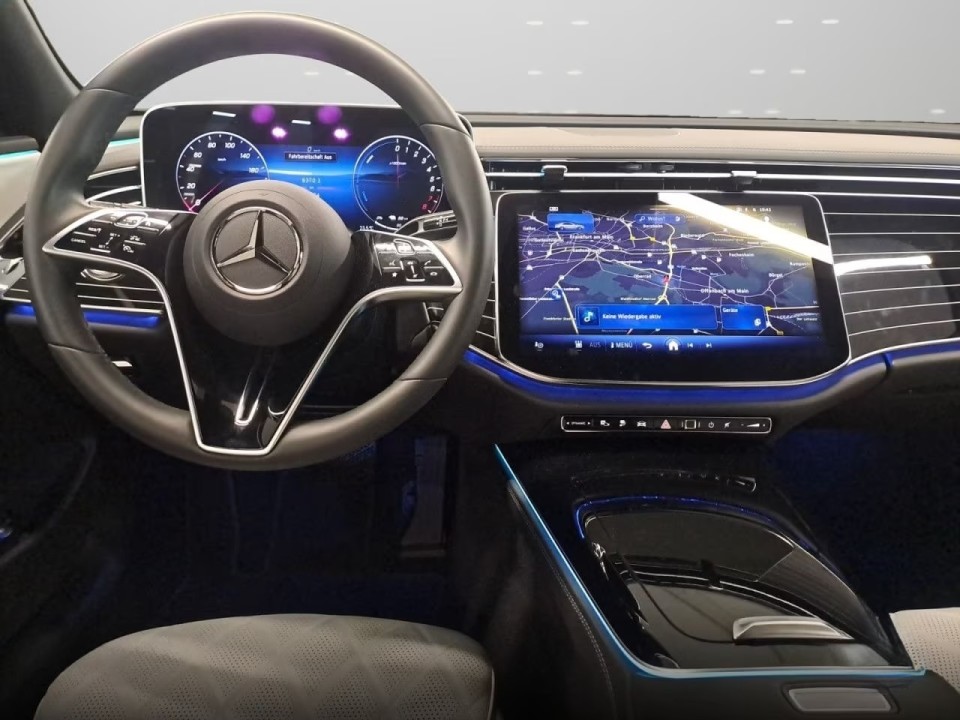 Mercedes-Benz E 400e 4MATIC Exclusive - foto 9