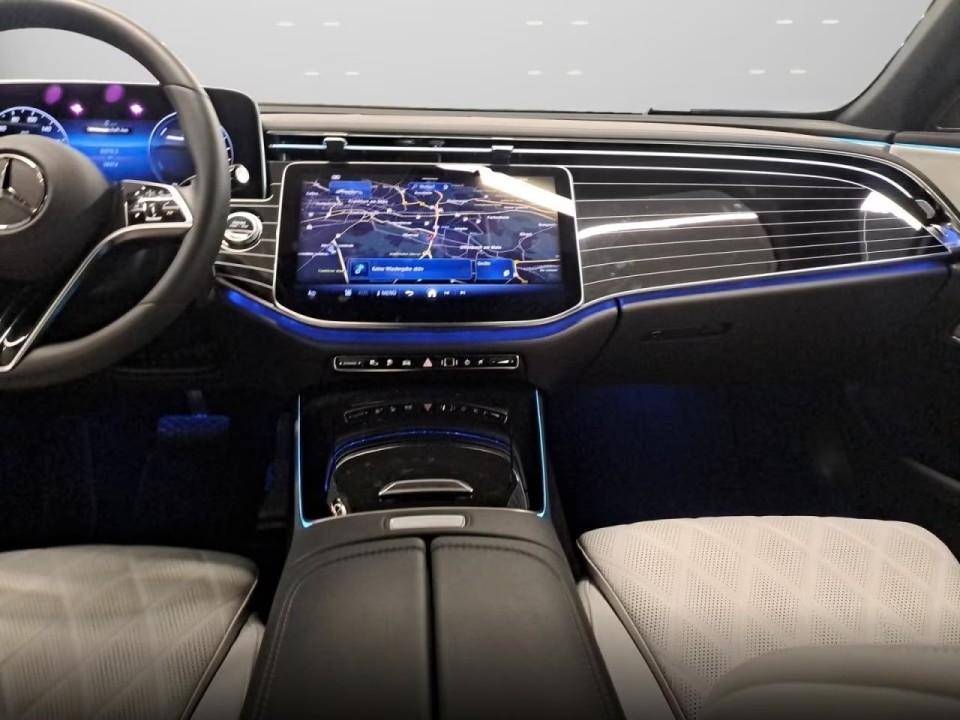 Mercedes-Benz E 400e 4MATIC Exclusive - foto 12