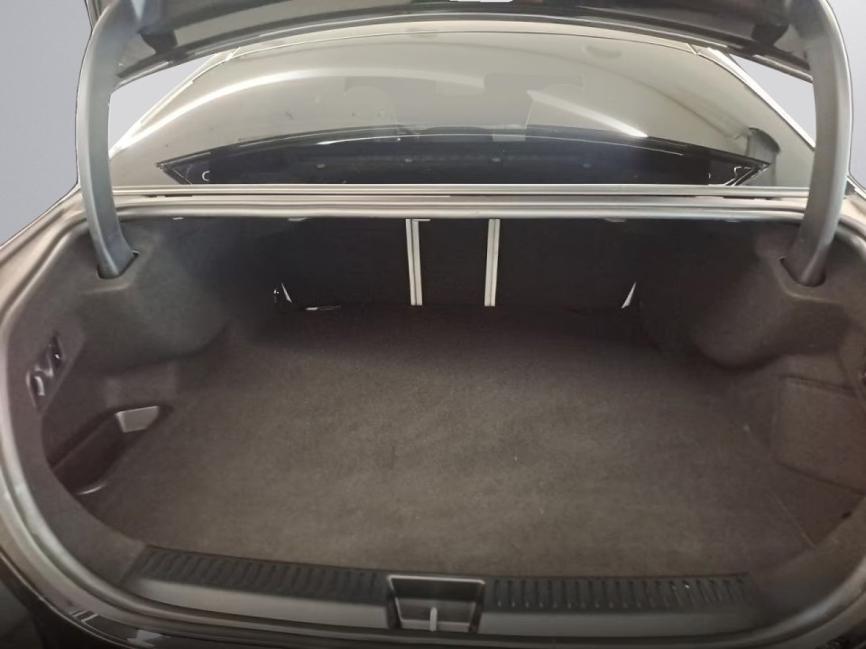 Mercedes-Benz E 400e 4MATIC Exclusive - foto 16