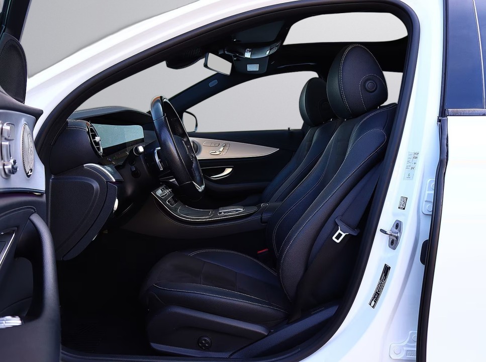 MERCEDES-BENZ E-Class 2020 — imagine 19