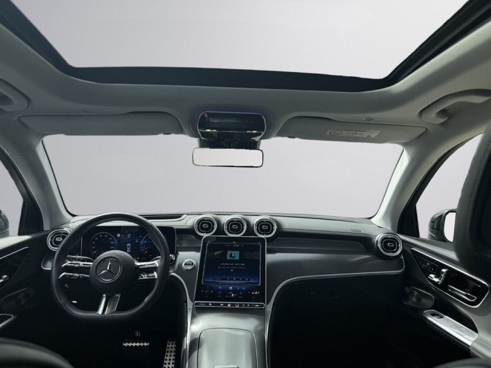 Mercedes-Benz GLC 300 4MATIC AMG Line - foto 13