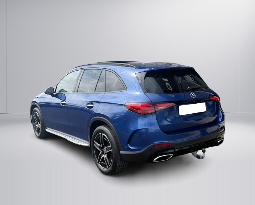 Mercedes-Benz GLC 300 4MATIC AMG Line (5)