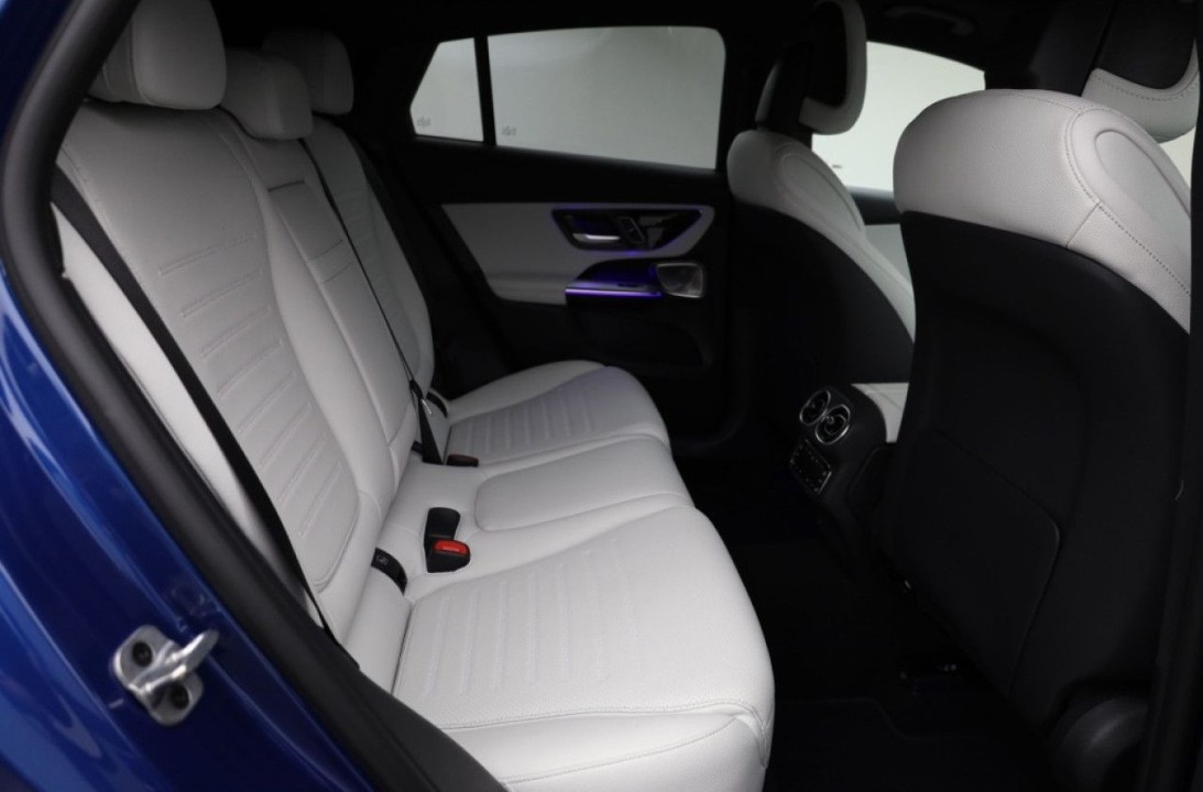 Mercedes-Benz GLC Coupé 300 4MATIC - foto 11