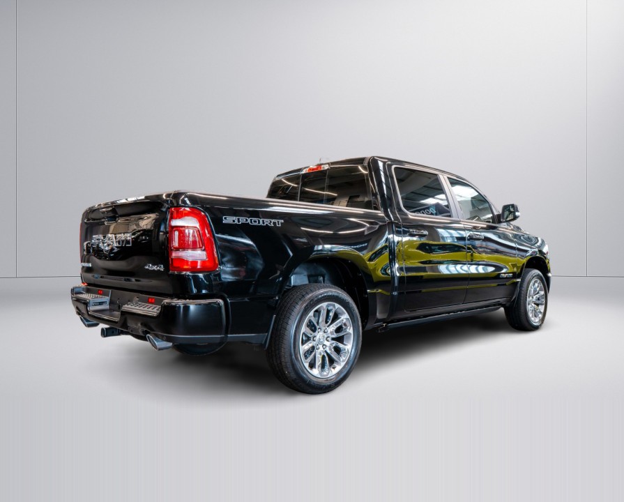 Dodge RAM 1500 Laramie Sport (3)