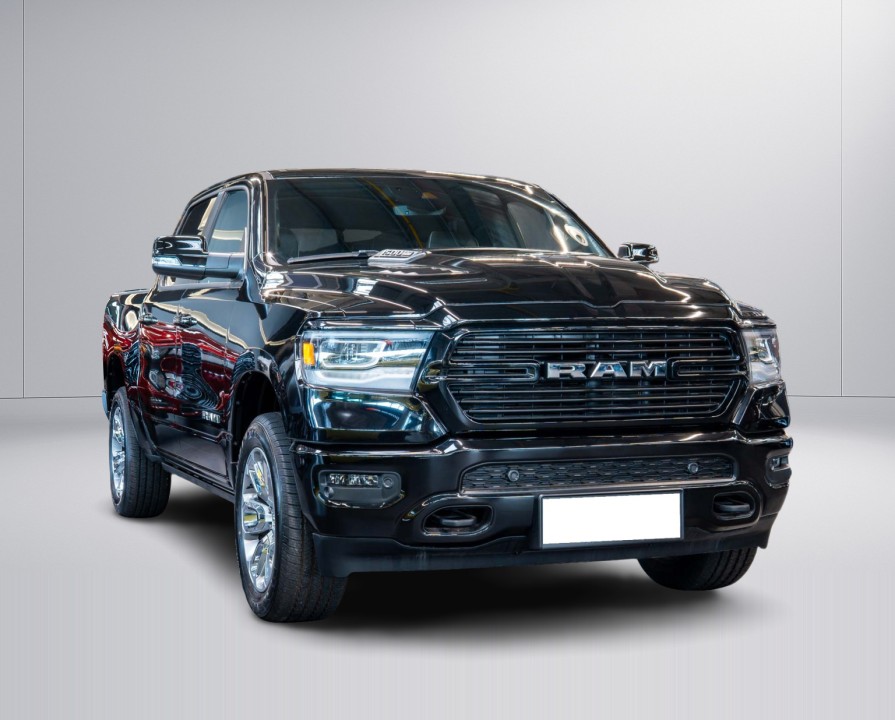 Dodge RAM 1500 Laramie Sport (2)
