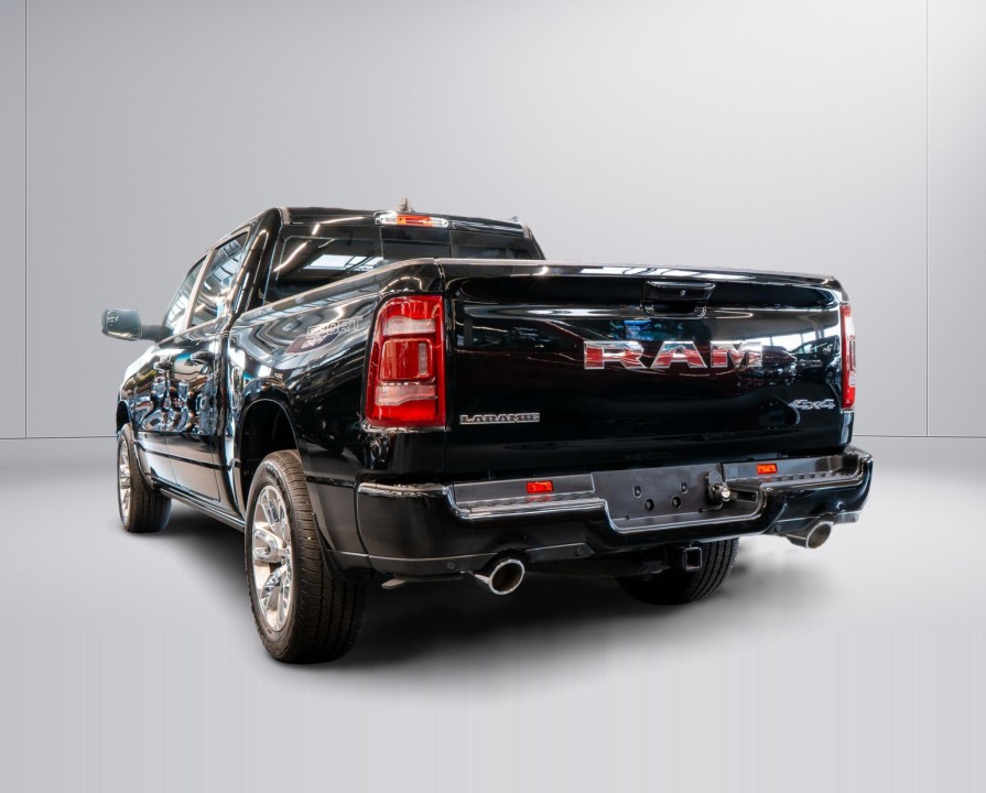 Dodge RAM 1500 Laramie Sport - foto 6