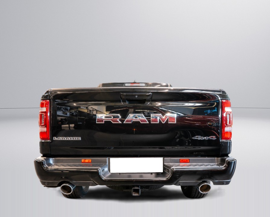 Dodge RAM 1500 Laramie Sport (4)