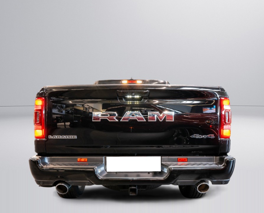 Dodge RAM 1500 Laramie Sport (5)