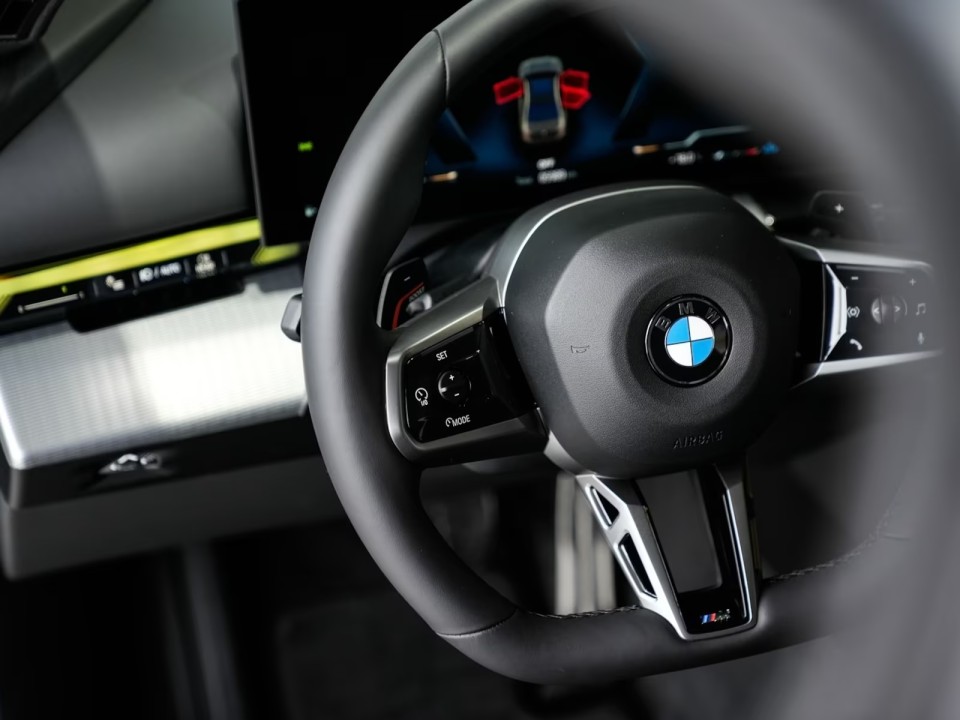 BMW Seria 5 520d xDrive M-Sport - foto 15