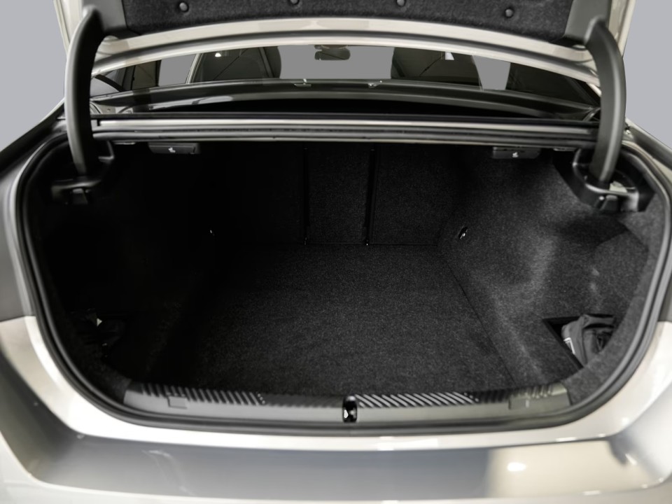 BMW Seria 5 520d xDrive M-Sport - foto 25