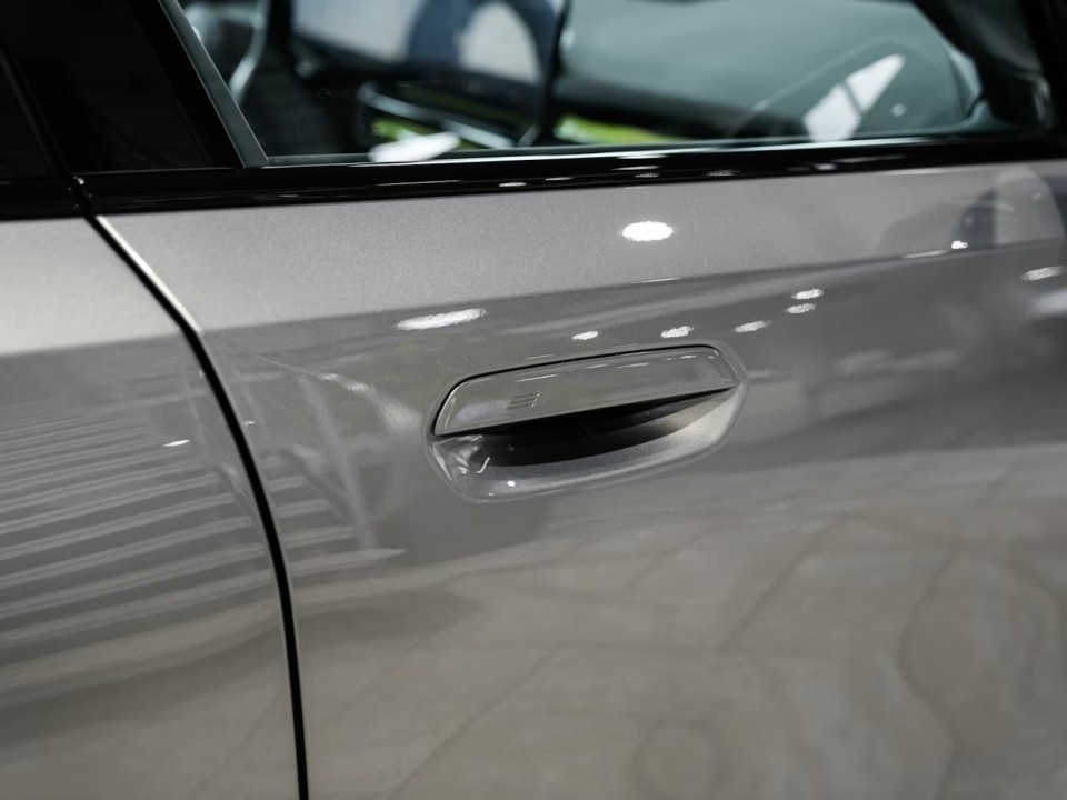 BMW Seria 5 520d xDrive M-Sport - foto 22