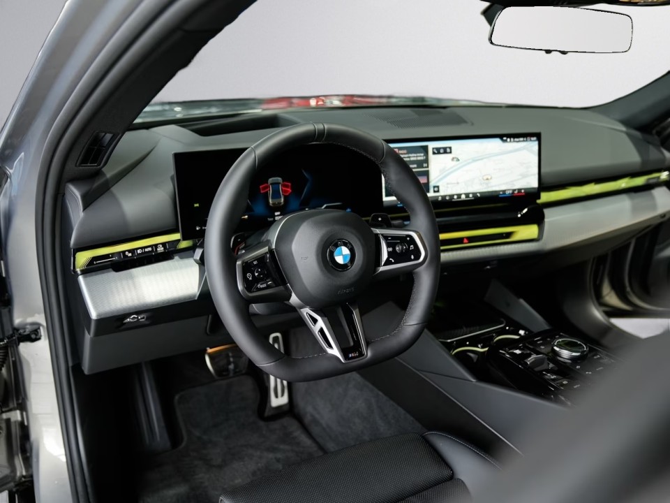 BMW Seria 5 520d xDrive M-Sport - foto 9