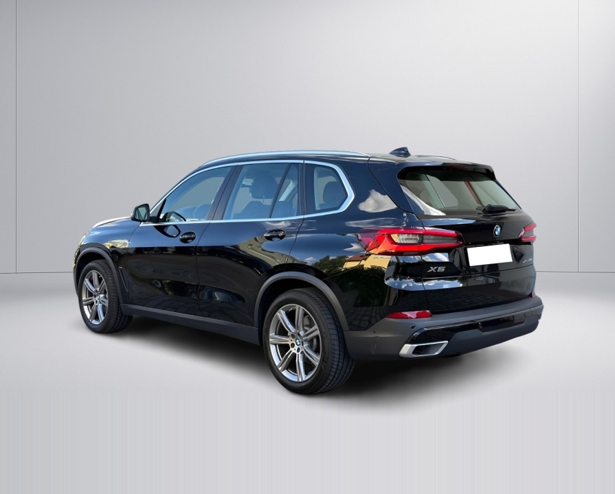 BMW X5 xDrive25d (4)
