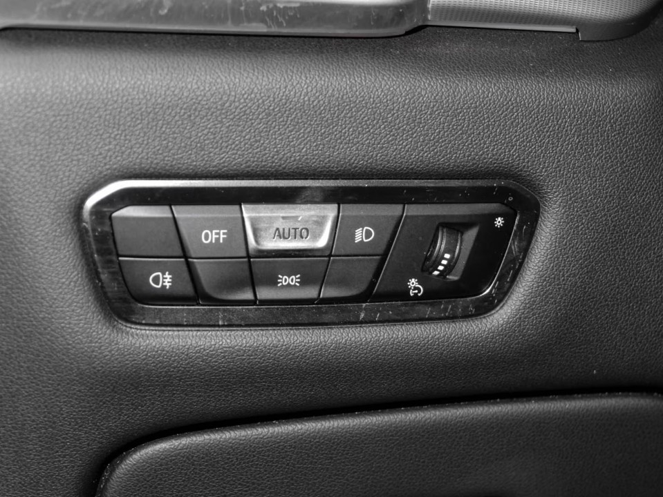 BMW X5 xDrive25d - foto 9