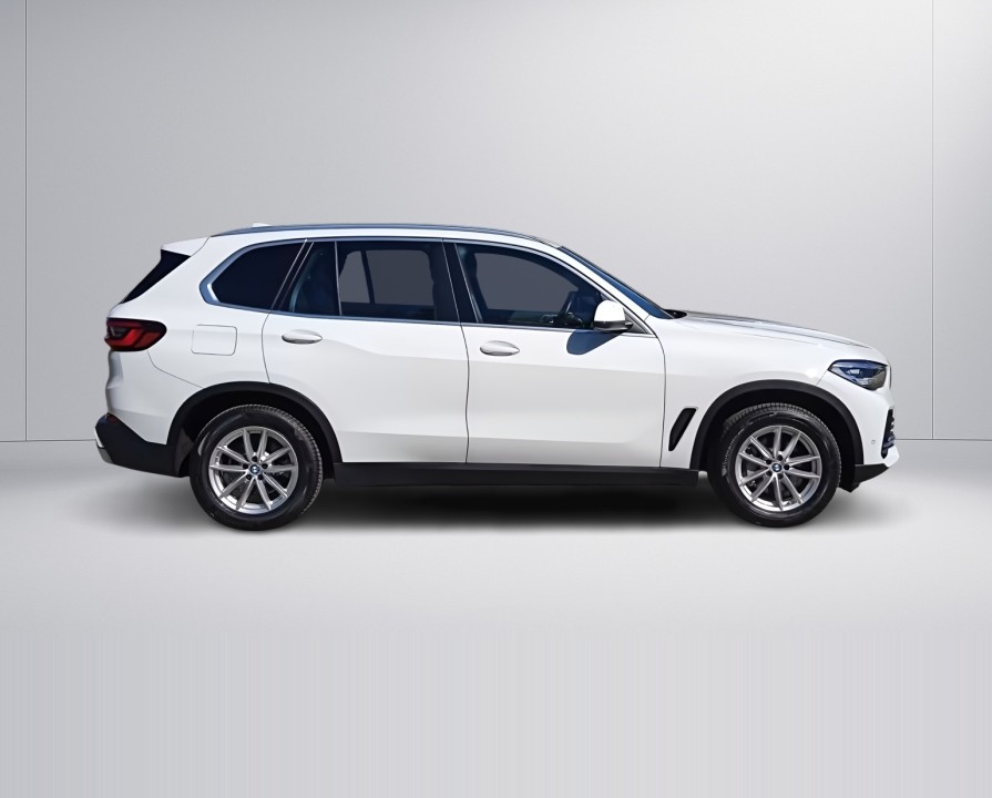 BMW X5 xDrive25d (2)