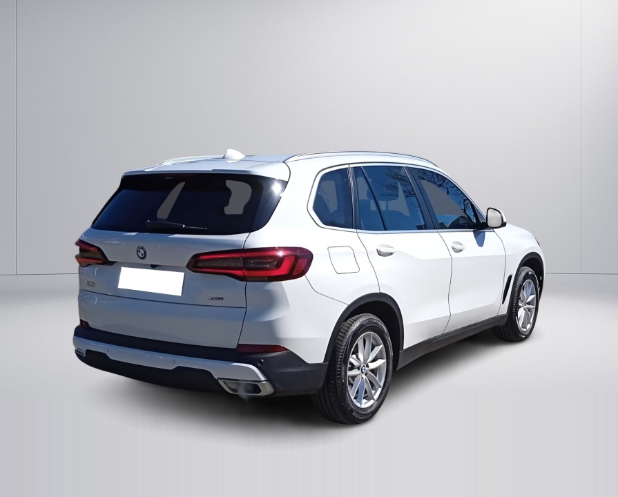BMW X5 xDrive25d (3)