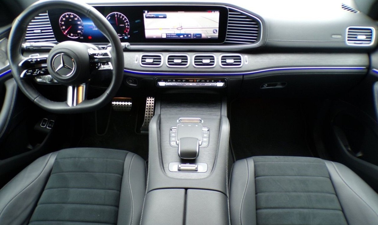 Mercedes-Benz GLE Coupé 400e 4MATIC AMG Line - foto 8